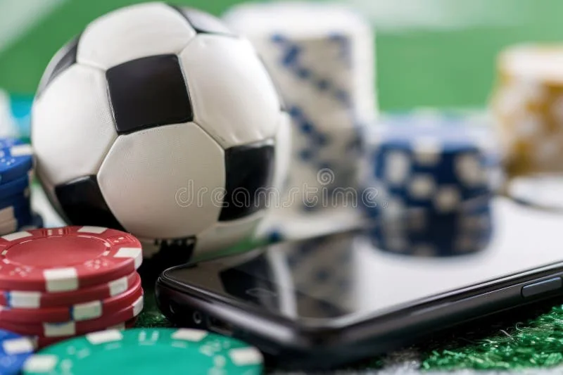 Pertandingan olahraga dengan fokus pada kartu event dan skor